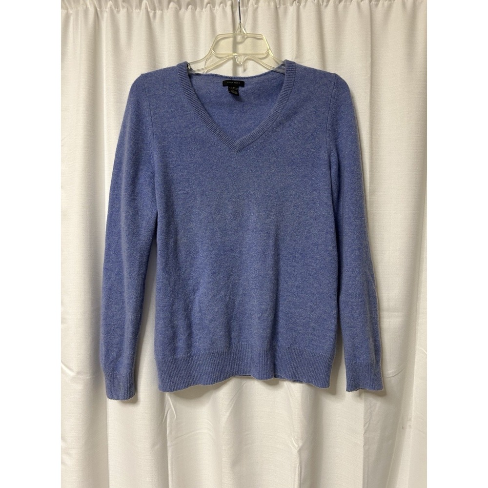 Only Mine Cashmere Sweater V-Neck Long Sleeve Blue, Size M